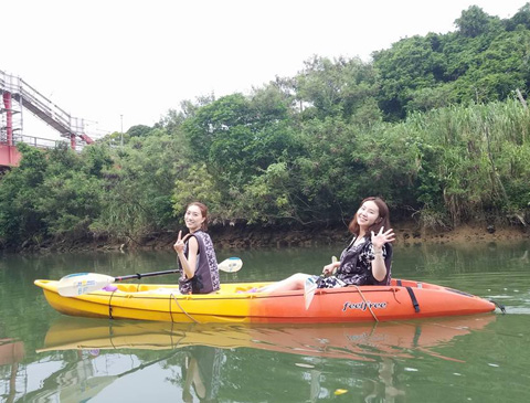 kayaking with friends